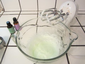 Homemade Lavender & Peppermint Lotion