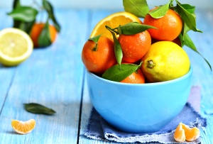 Citrus fruit in a bowl.